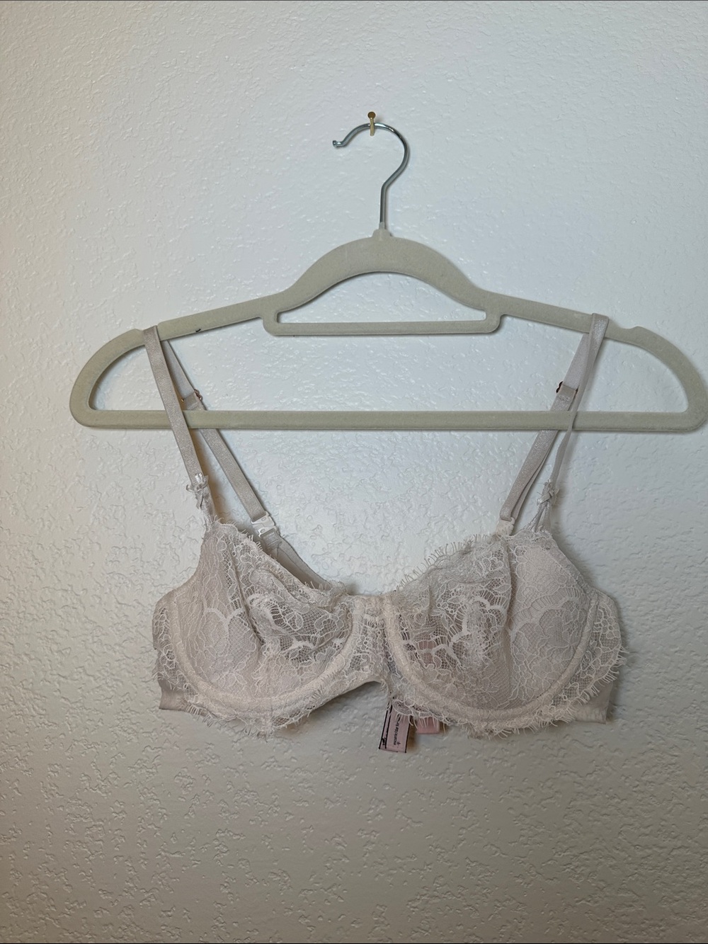 Victorias Secret Lace Underwire Bra